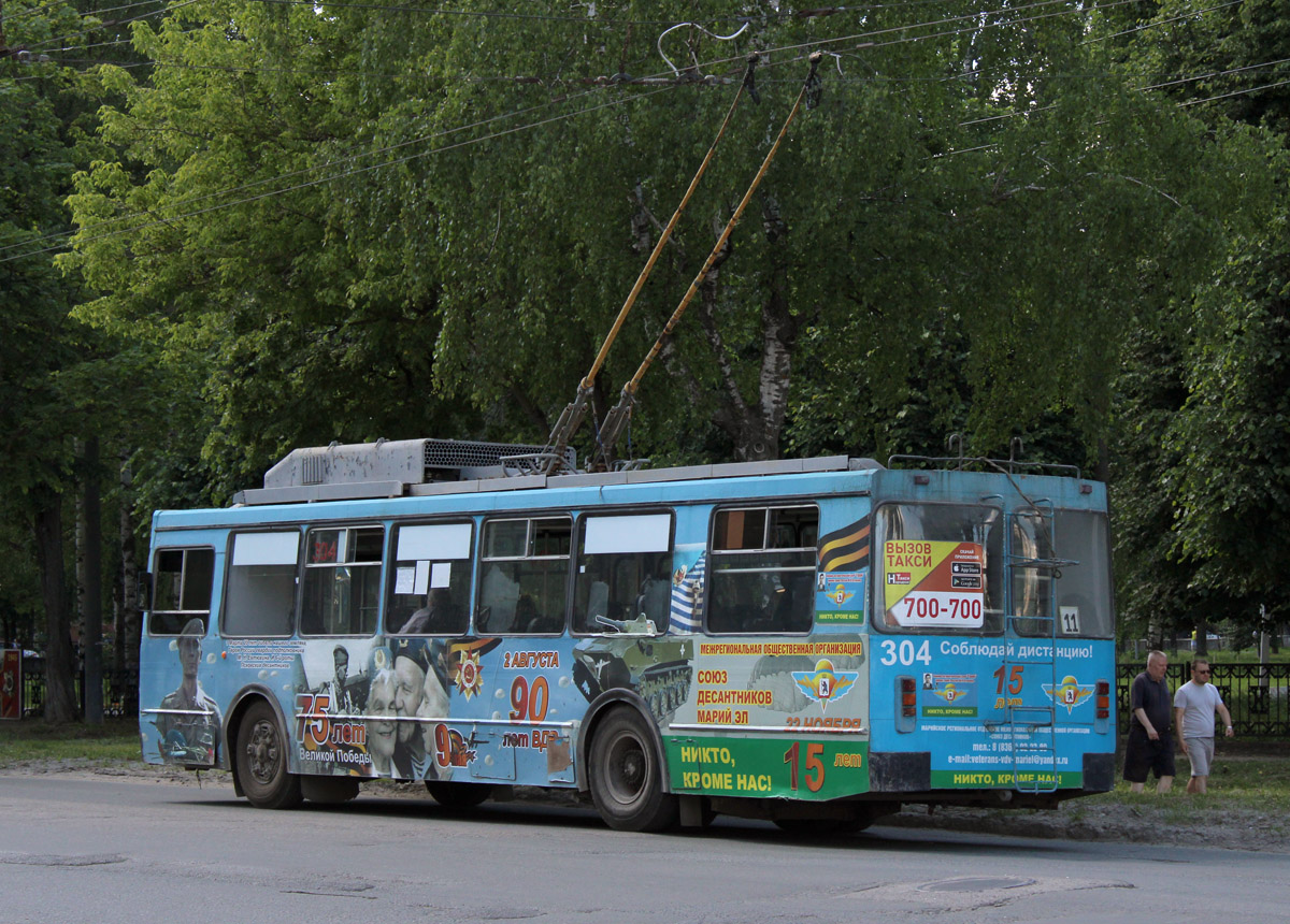 Йошкар-Ола, ЗиУ-682ГМ1 (с широкой передней дверью) № 304