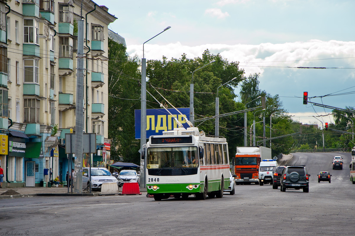 Пенза, ЗиУ-682Г-016.02 № 2040