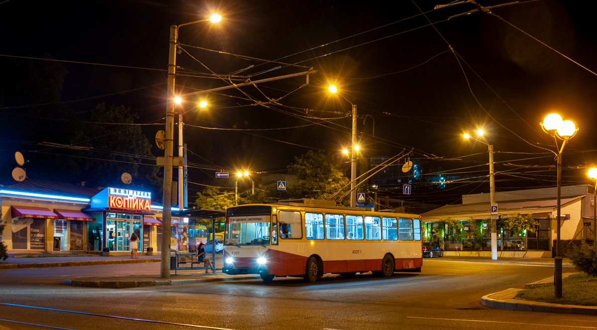 Одесса, Škoda 14Tr17/6M № 4007