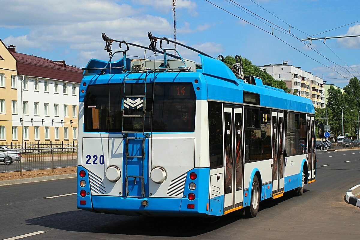 Витебск, БКМ 32100D № 220