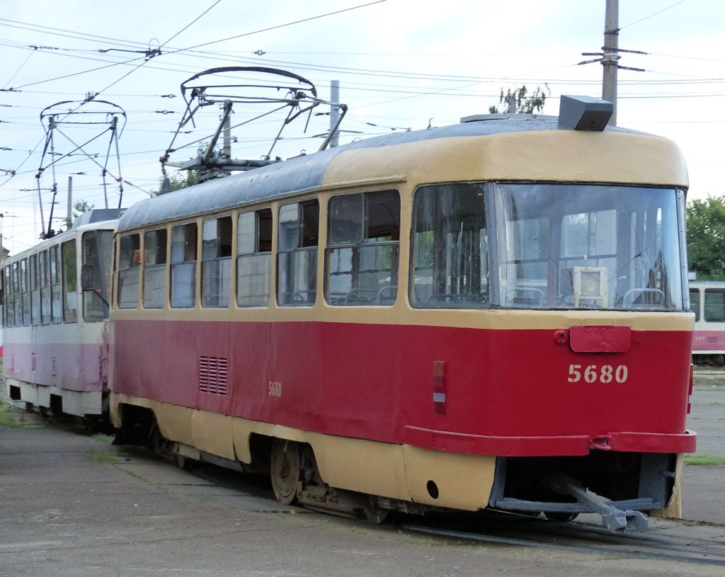 Kiev, Tatra T3SU N°. 5680
