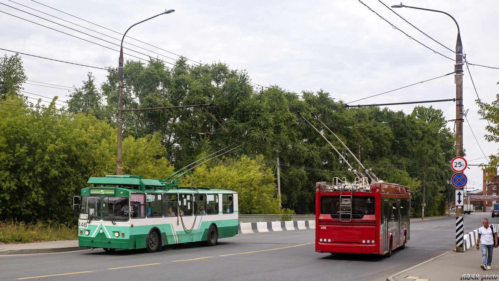 Иваново, ЗиУ-682 КР Иваново № 446; Иваново, ПКТС-6281.00 «Адмирал» № 015