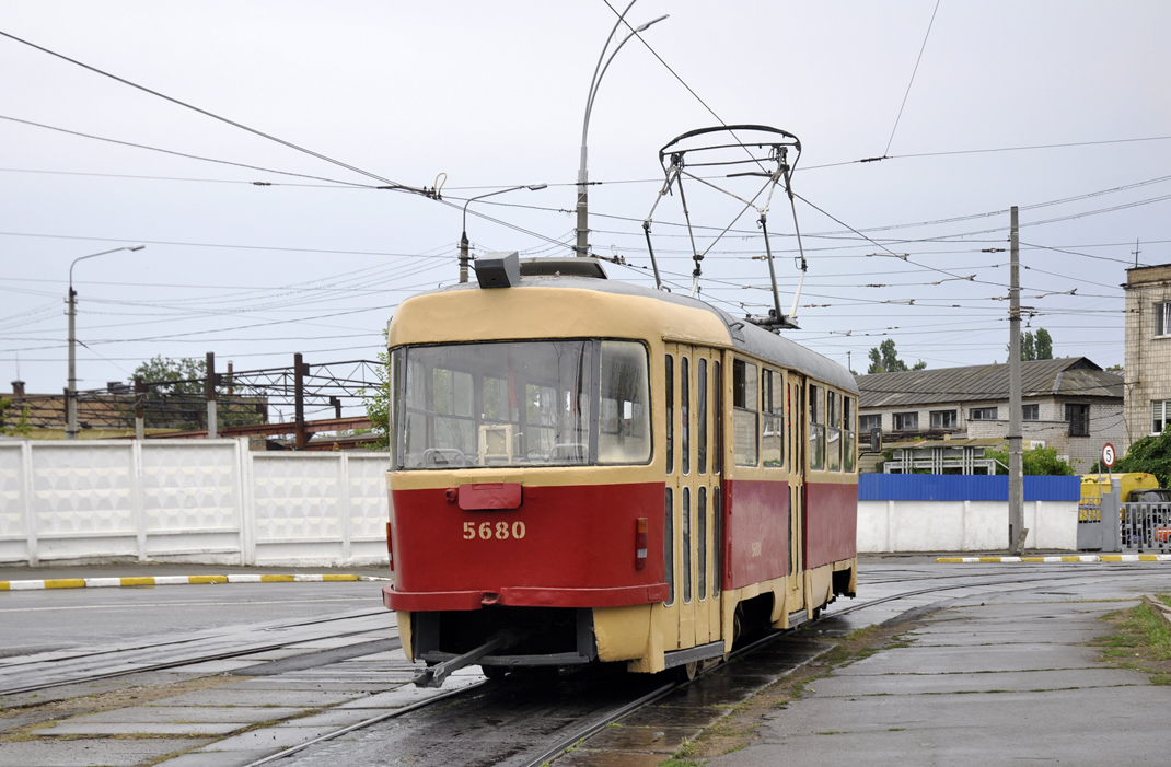 Kijev, Tatra T3SU — 5680