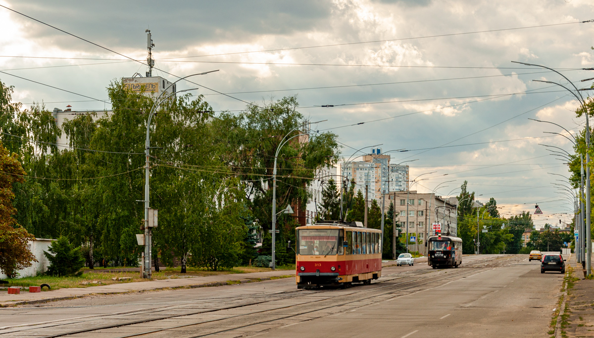 Киев, Tatra T6B5SU № 313