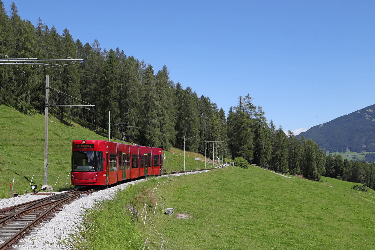 Инсбрук, Bombardier Flexity Outlook № 352; Инсбрук — Stubaitalbahn