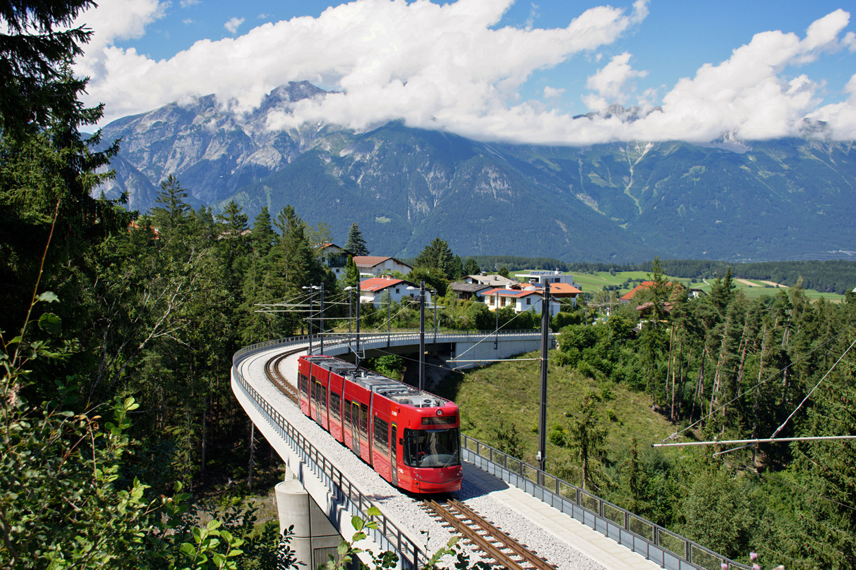 Инсбрук, Bombardier Flexity Outlook № 355; Инсбрук — Stubaitalbahn