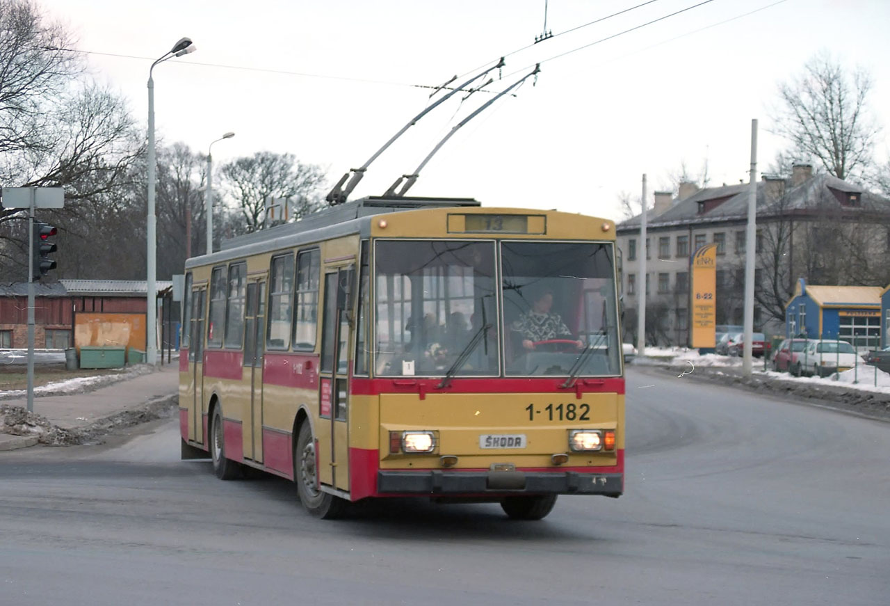 Рига, Škoda 14Tr02/6 № 1-1182