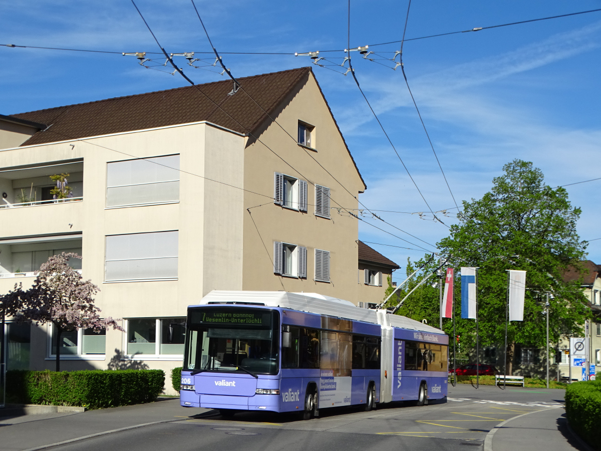Люцерн, Hess SwissTrolley 3 (BGT-N2C) № 206