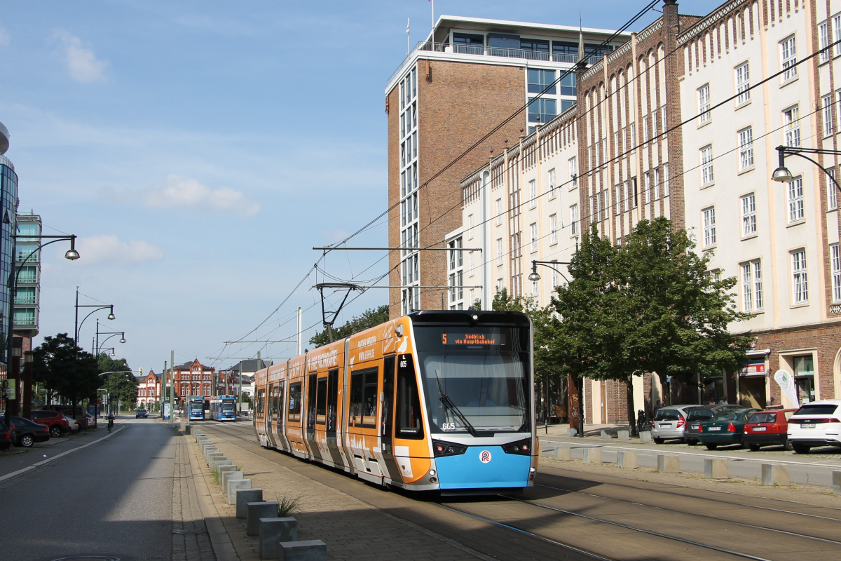 Rostock, Vossloh 6N2 č. 605