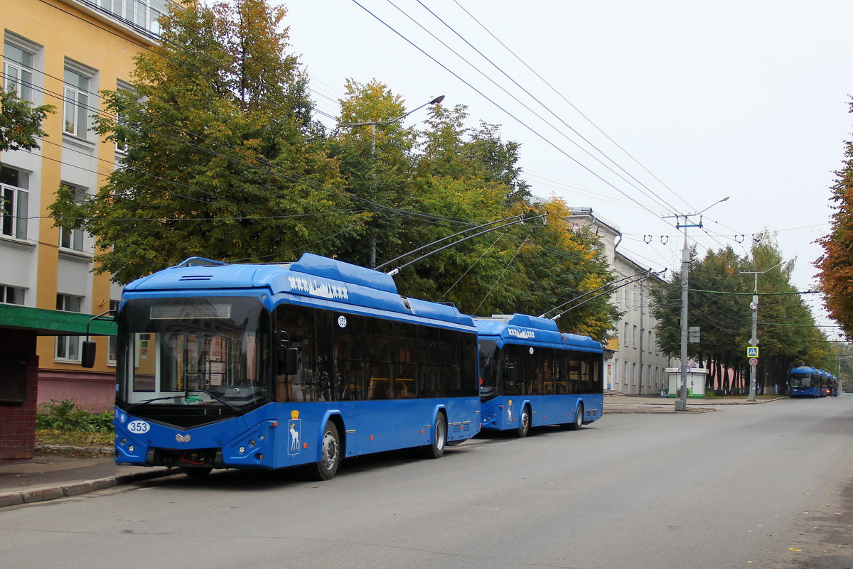 Йошкар-Ола, БКМ 321 № 353; Йошкар-Ола — Официальная презентация новых троллейбусов БКМ-321 Главе Республики Марий Эл и передача ключей от них