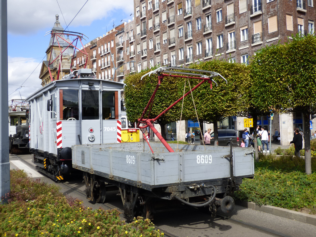 Budapešť, 2-axle trailer car č. 8609