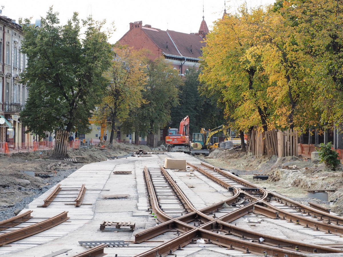 Lwów — Track reconstructions: Stepana Bandery str. [28.09.2020 -18.12.2021]
