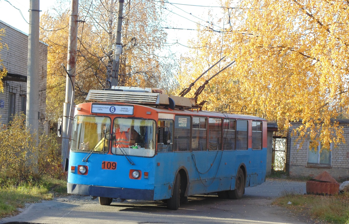 Рыбинск, ЗиУ-682 (ВЗСМ) № 109