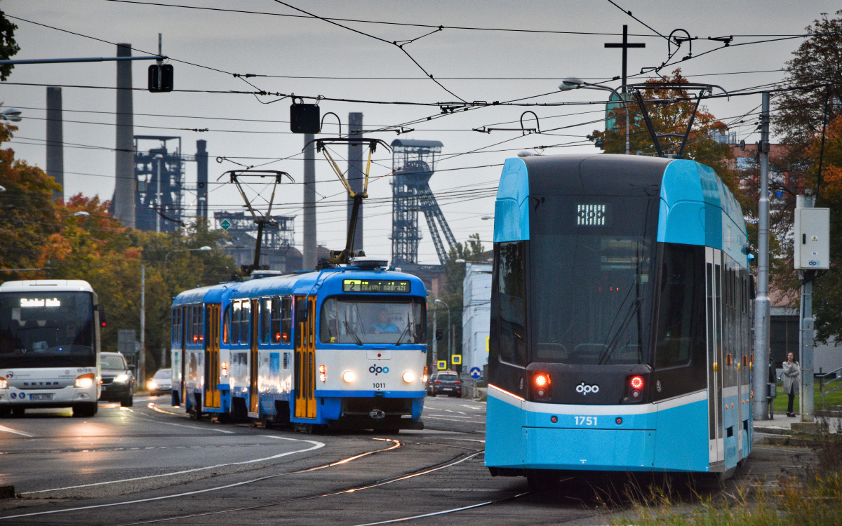 Острава, Tatra T3R.P № 1011; Острава, Škoda 39T ForCity Smart № 1751