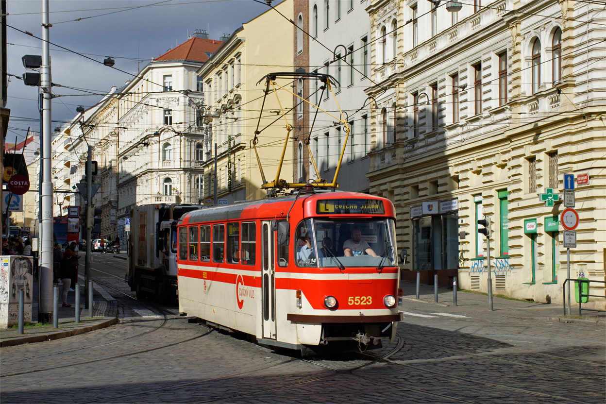 Прага, Tatra T3R.P № 5523