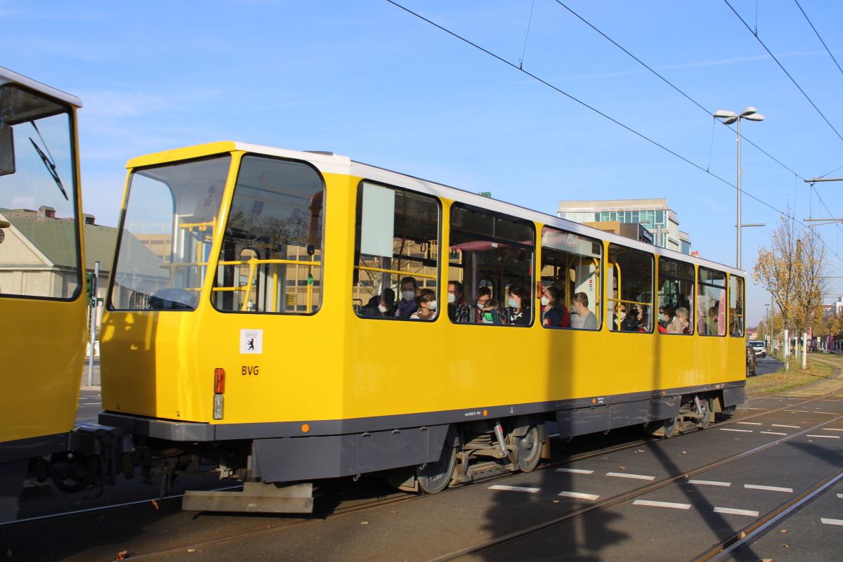 Berlin, Tatra B6A2M nr. 5563; Berlin — Opening of the line Adlershof-Schöneweide, official farewell of Tatra trams