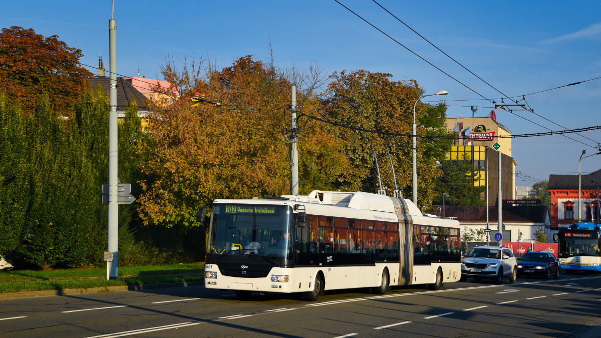 Острава, SOR TNB 18 № 3951