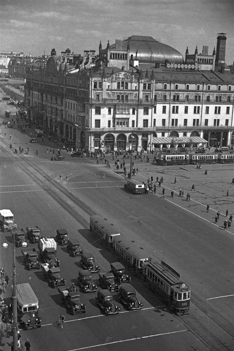 Москва, Ф (Двигатель) № 696; Москва — Исторические фотографии — Трамвай и Троллейбус (1921-1945)