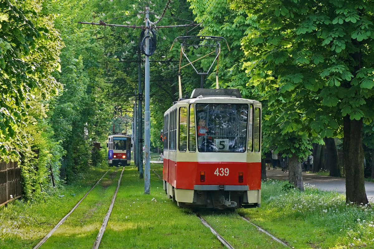 Kalinyingrád, Tatra KT4SU — 439