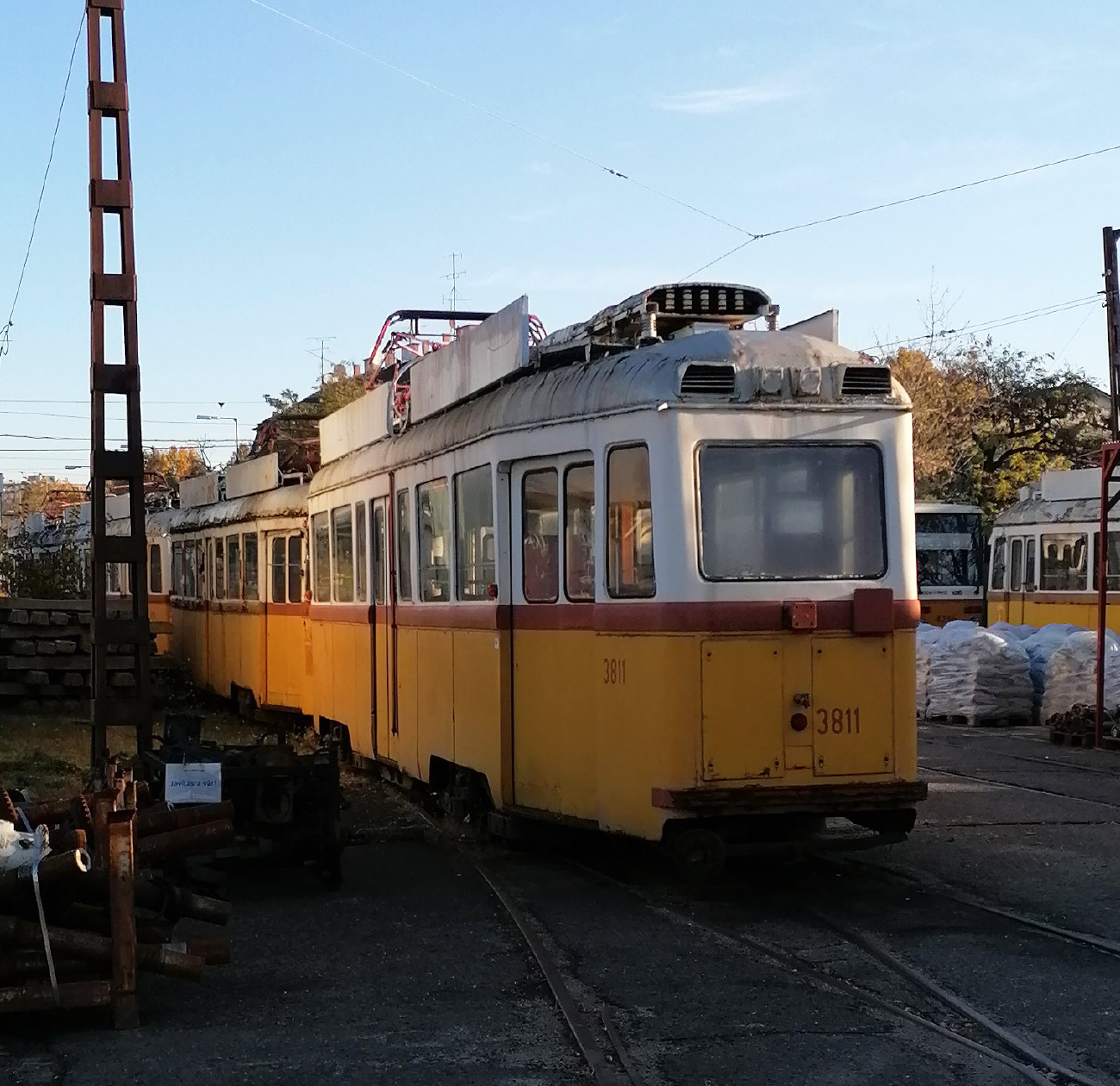 Budapest, Ganz UV5 Nr. 3811; Budapest — Tram depots
