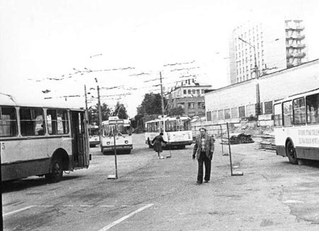 Петрозаводск, ЗиУ-5Д № 75; Петрозаводск — Работники электротранспорта; Петрозаводск — Старые фотографии