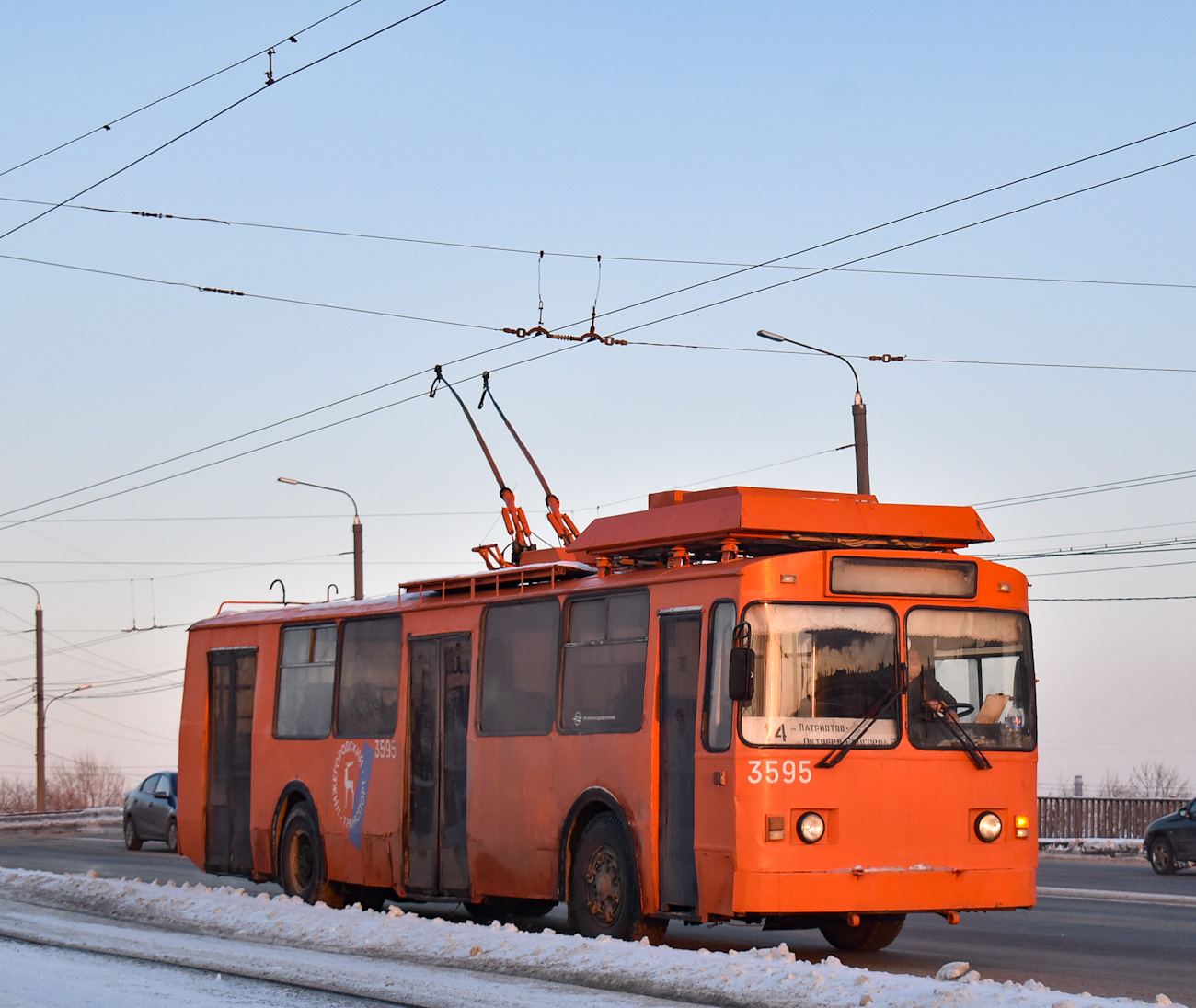 14 троллейбус нижний. Троллейбус 14 Нижний. Троллейбус Нижний Новгород. Троллейбус Нижний. Нижний Тагил троллейбус.