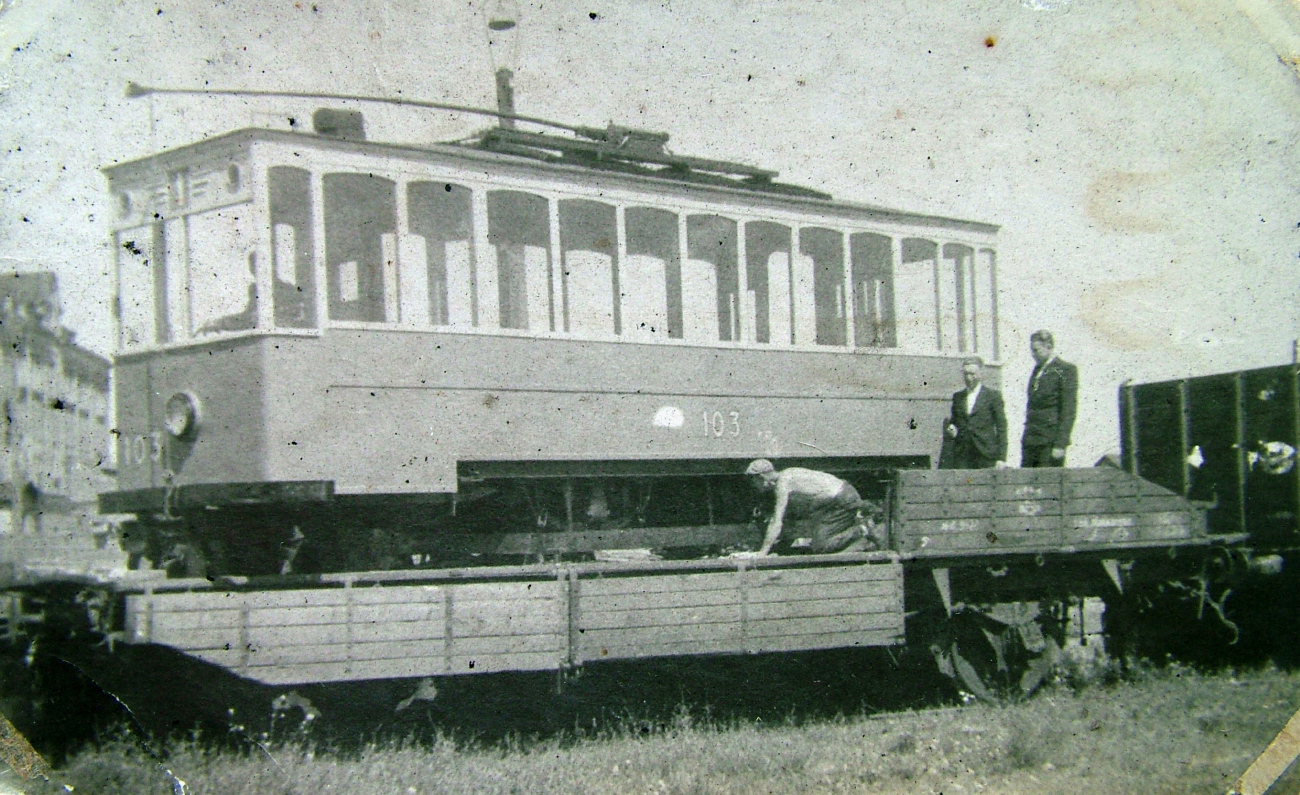 Лиепая, Двухосный моторный вагон № 103; Лиепая — Старые фотографии