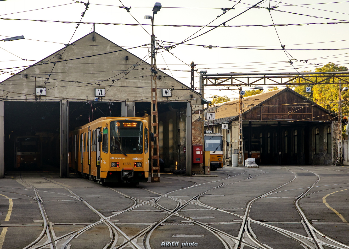 Будапешт, Duewag TW6000 № 1568; Будапешт — Трамвайные депо