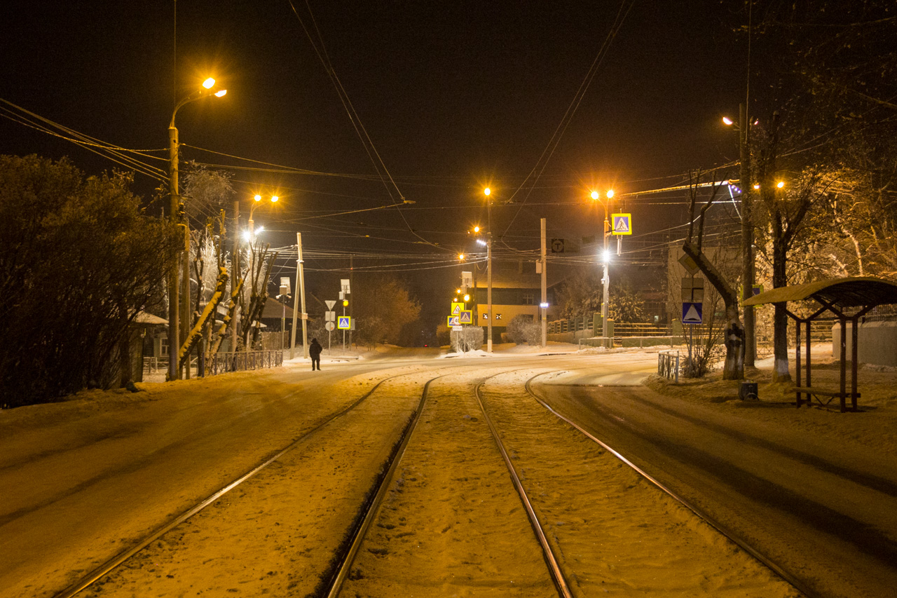 Иркутск — Линии и инфраструктура; Иркутск — Фотографии в тёмное время суток