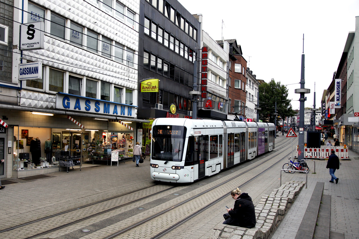 Bochum - Gelsenkirchen, Stadler Variobahn № 512