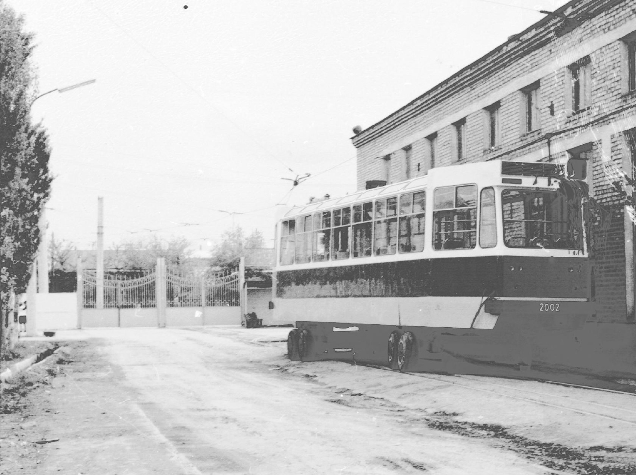 Ташкент, ЛМ-68 № 2002