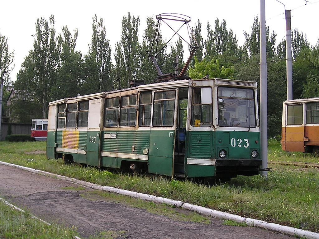 Енакиево, 71-605 (КТМ-5М3) № 023