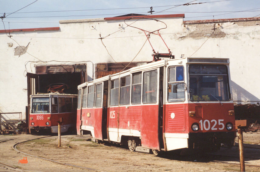 Дзержинск, 71-605 (КТМ-5М3) № 1025; Дзержинск, 71-605А № 1086; Дзержинск — Старые фотографии