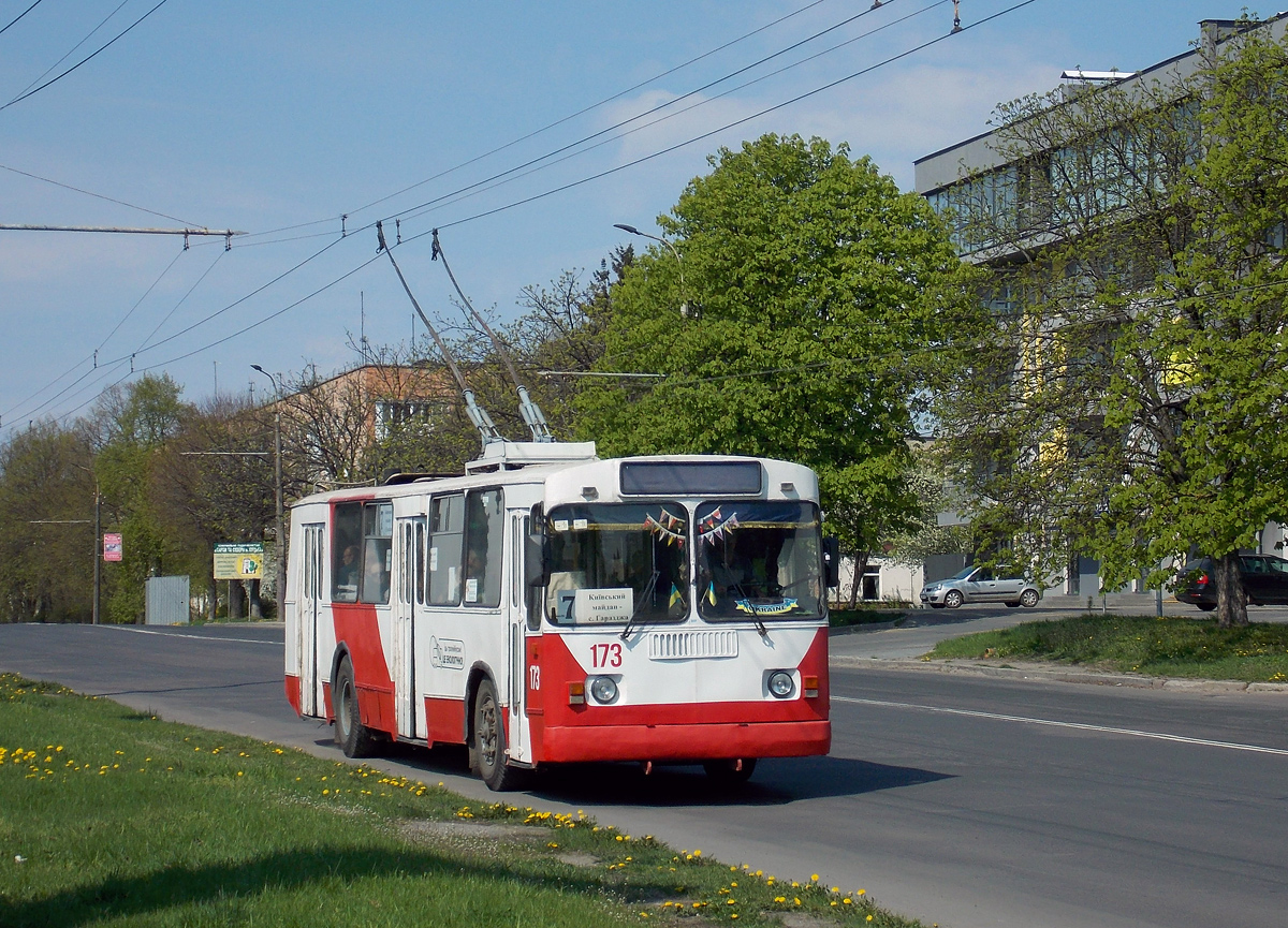 Луцк, ЗиУ-682Г [Г00] № 173; Луцк — Проводное воскресение, маршруты на с. Гаразджа