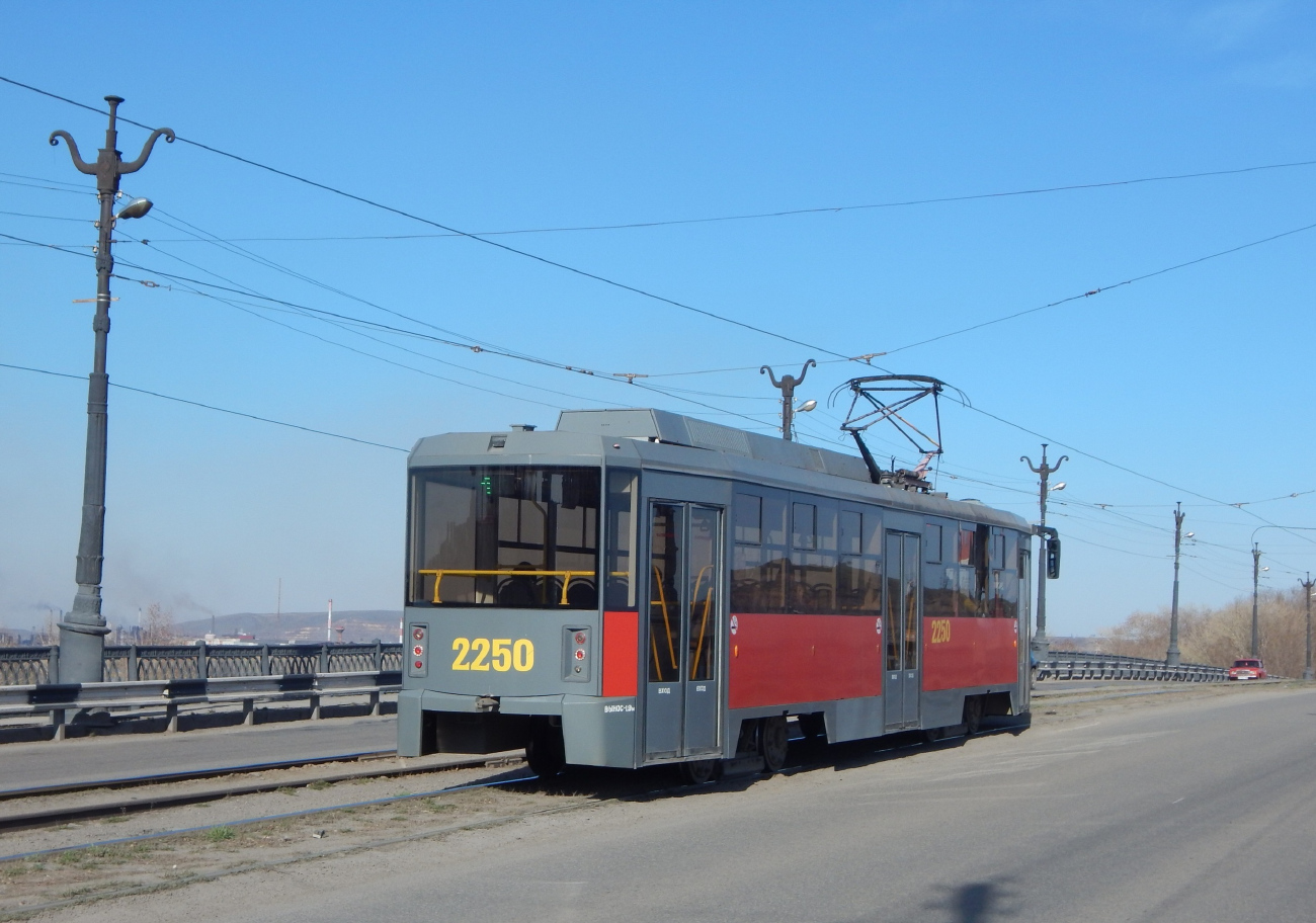 Magnitogorsk, 71-605RM13 Nr 2250