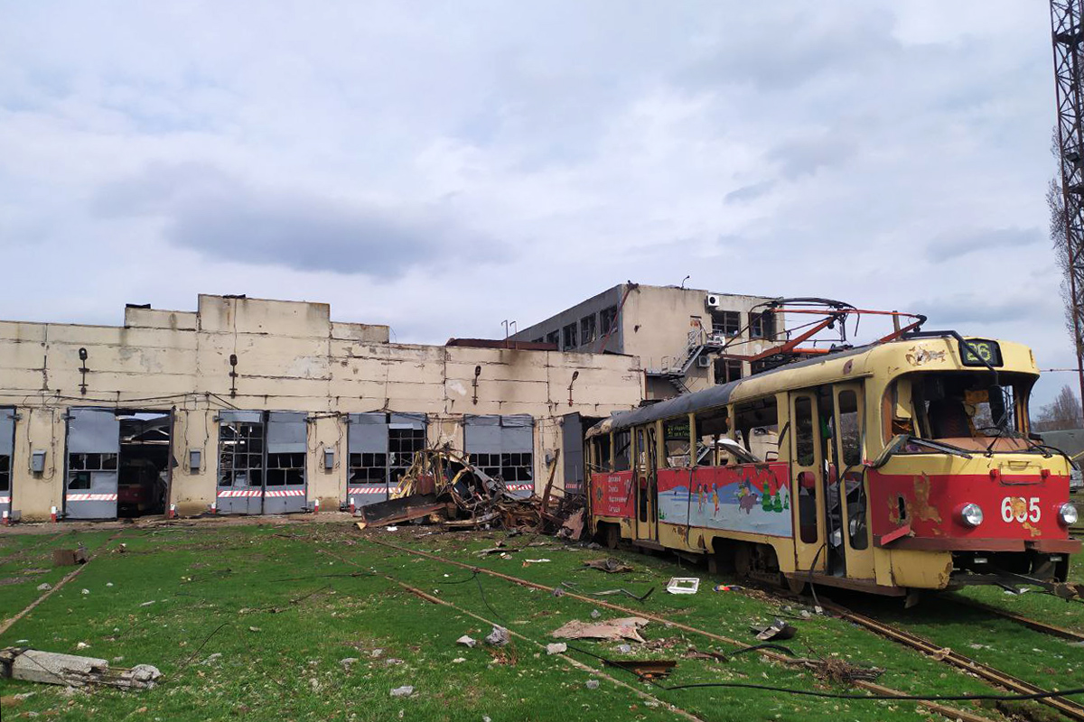 Kharkiv, Tatra T3SU № 685; Kharkiv, Tatra T3SU № 686; Kharkiv — Aftermath of Bombardments of Saltovskoe Tram Depot