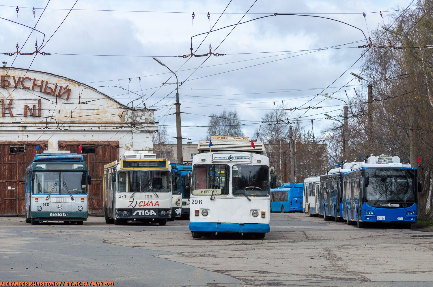 Петрозаводск, ЛиАЗ-5280 (ВЗТМ) № 340; Петрозаводск, ЗиУ-682Г-016.02 (обр. 2013) № 374; Петрозаводск, ПТЗ-5283 № 407; Петрозаводск, ЗиУ-682Г [Г00] № 296