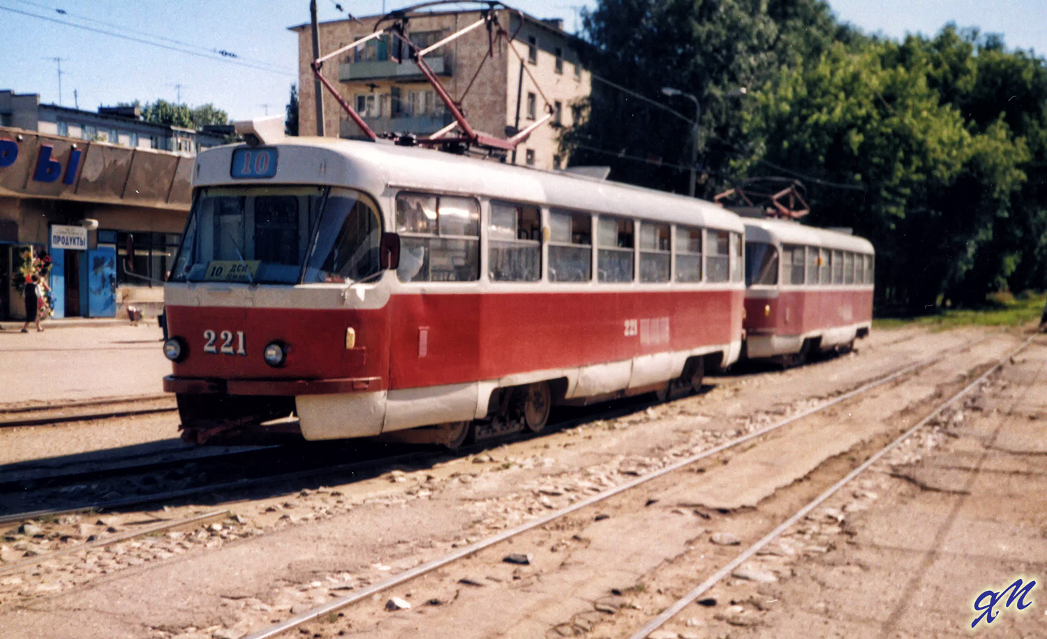 Тверь, Tatra T3SU № 221; Тверь — Тверской трамвай на рубеже XX и XXI вв. (2000 — 2001 гг.); Тверь — Троллейбусные конечные станции и кольца