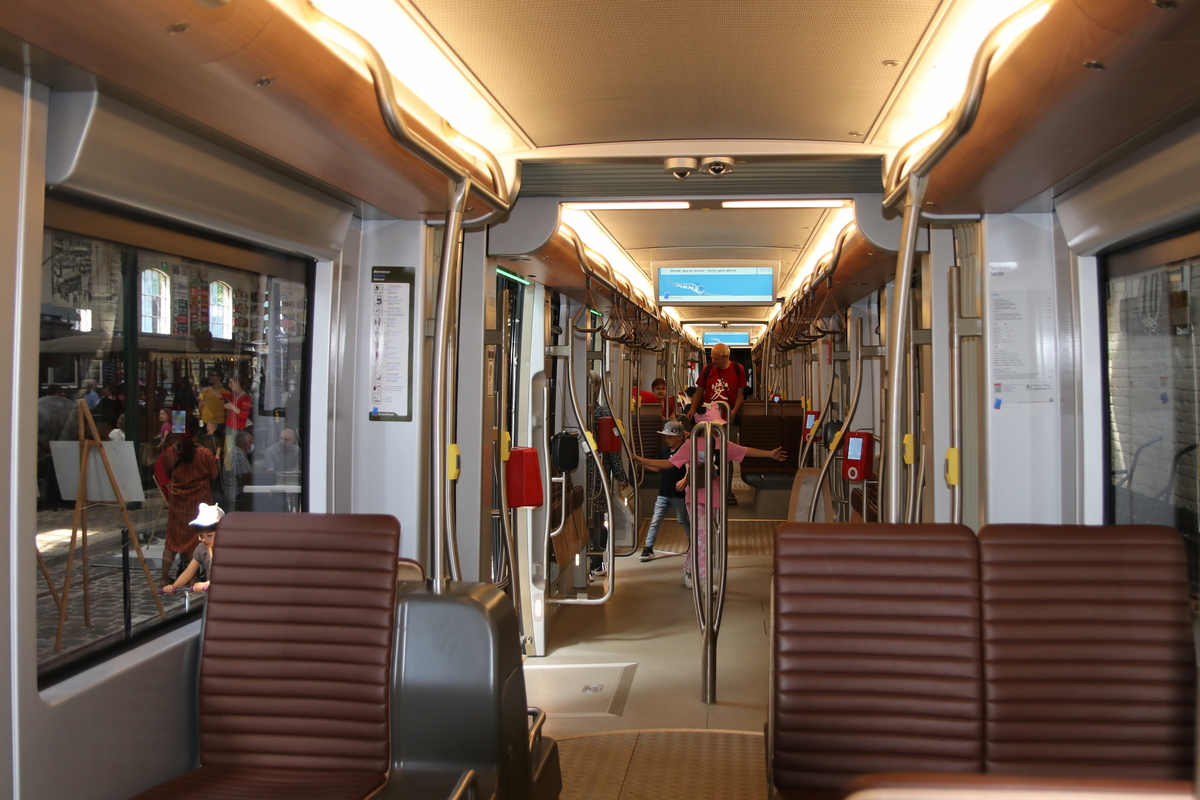 布鲁塞尔, Bombardier TNG 3200 # 3203; 布鲁塞尔 — 40 years of the Tram Museum (22/05/2022)