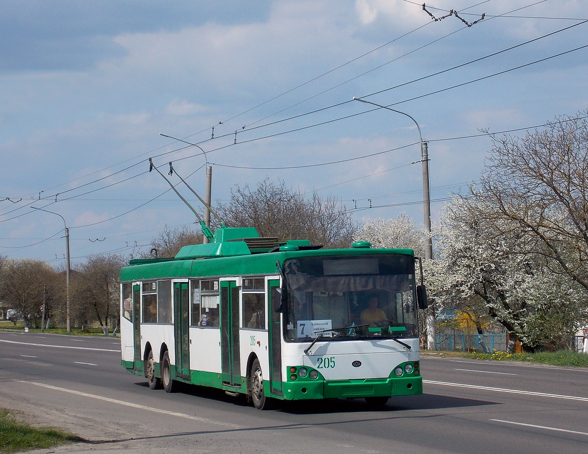 Луцк, Богдан E231 № 205; Луцк — Проводное воскресение, маршруты на с. Гаразджа