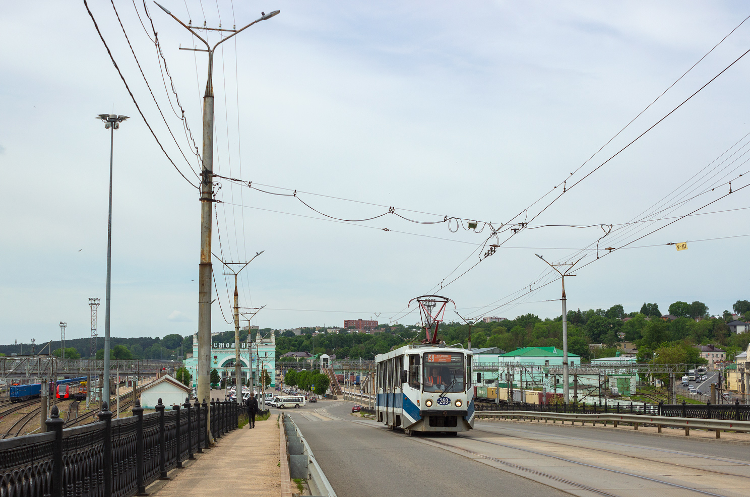 斯摩棱斯克 — Tramway lines, ifrastructure and final stations