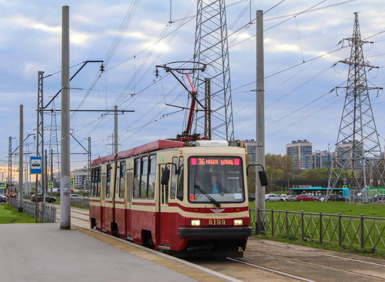 Троллейбус 29 спб. Трамвай ЛВС 86м2 8199. ЛВС 86 2200. Трамвай Санкт-Петербург 2002. ЛВС-86 трамвай.
