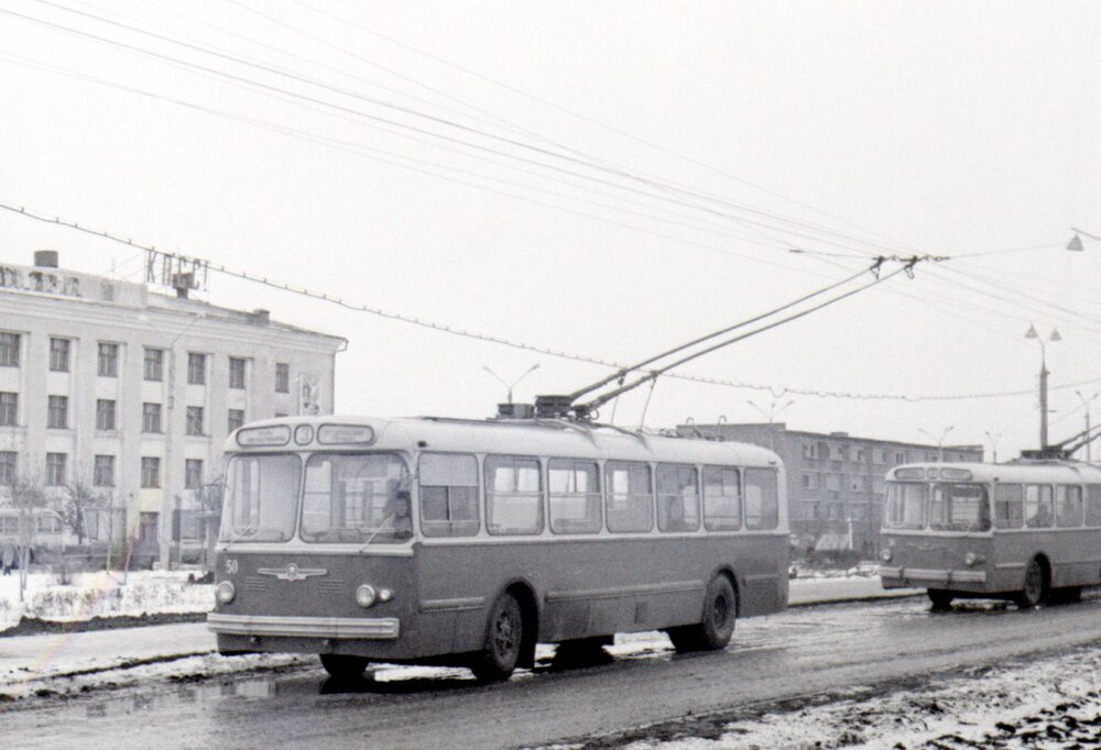 Чебоксары, ЗиУ-5Г № 50; Чебоксары, ЗиУ-5 № 36; Чебоксары — Конечные станции и кольца; Чебоксары — Старые фотографии