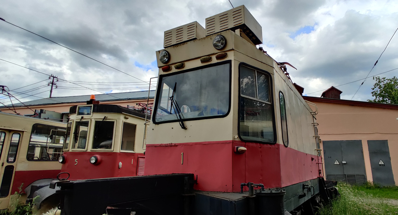 Jekaterinburg, VTK-01 Nr. 1; Jekaterinburg — South tram depot