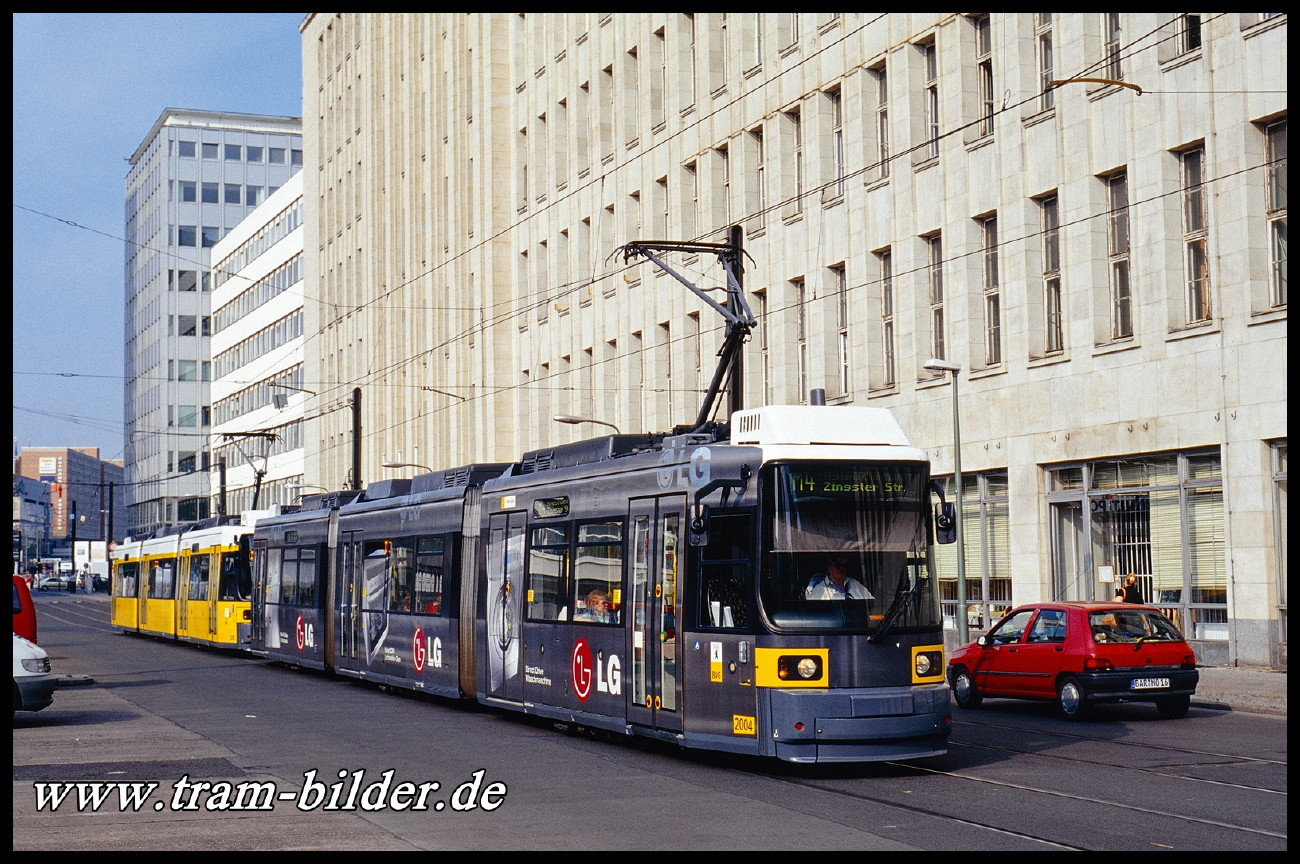 Берлин, Adtranz GT6N-ZR № 2004