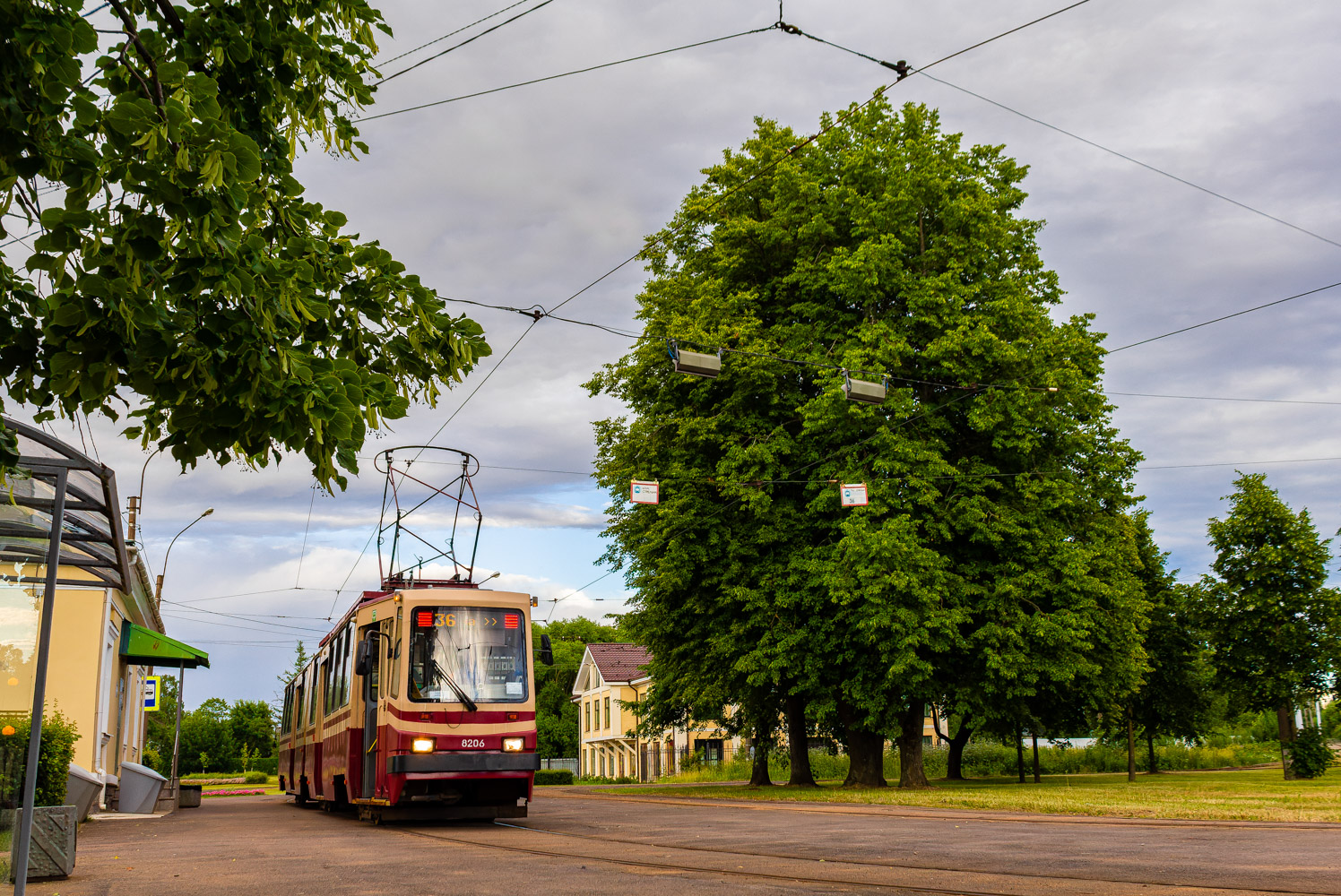 Санкт-Петербург, ЛВС-86К № 8206; Санкт-Петербург — Конечные станции и разворотные кольца