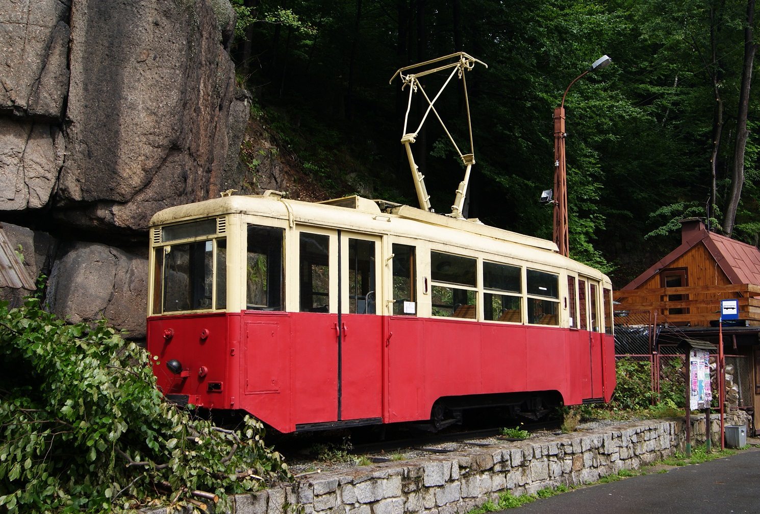 Jelenia Góra, Konstal N # 17; Jelenia Góra — Tram monuments