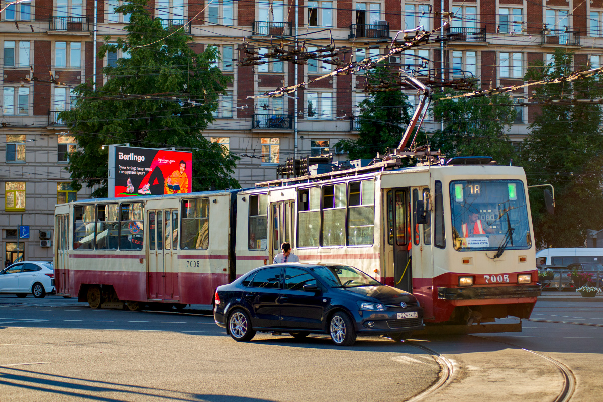 Трамвайный маршрут 7А на Заневской площади