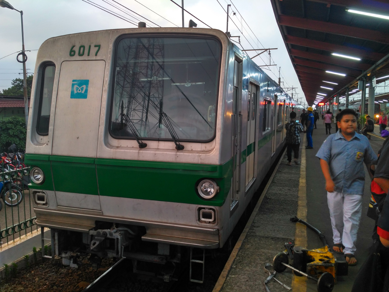 Джакарта, 東京メトロ6000系 Tokyo Metro 6000 series № 6X17; Джакарта — КРЛ S-Bahn