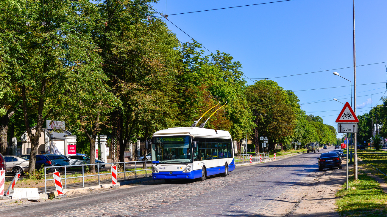 Рига, Škoda 24Tr Irisbus Citelis № 28423